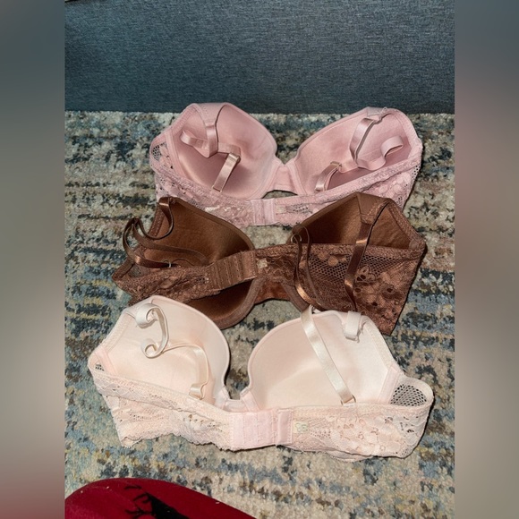 3 bras - Picture 2 of 2